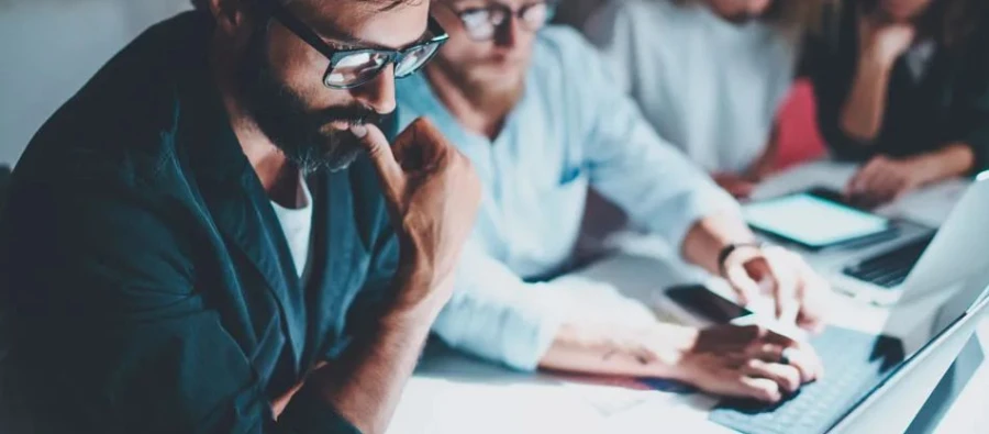 El impacto real de la IA en el marketing de pymes: más confianza, más horas, menos costes